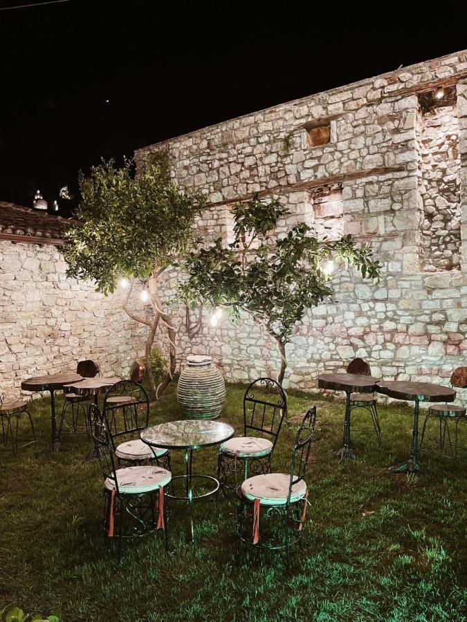 Tradita E Beratit Εξωτερικό φωτογραφία